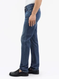 Des Compress Slim-Fit Jeans