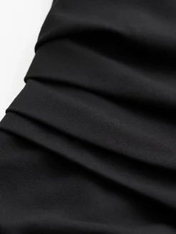 Izlo Slim-fit Klänning
