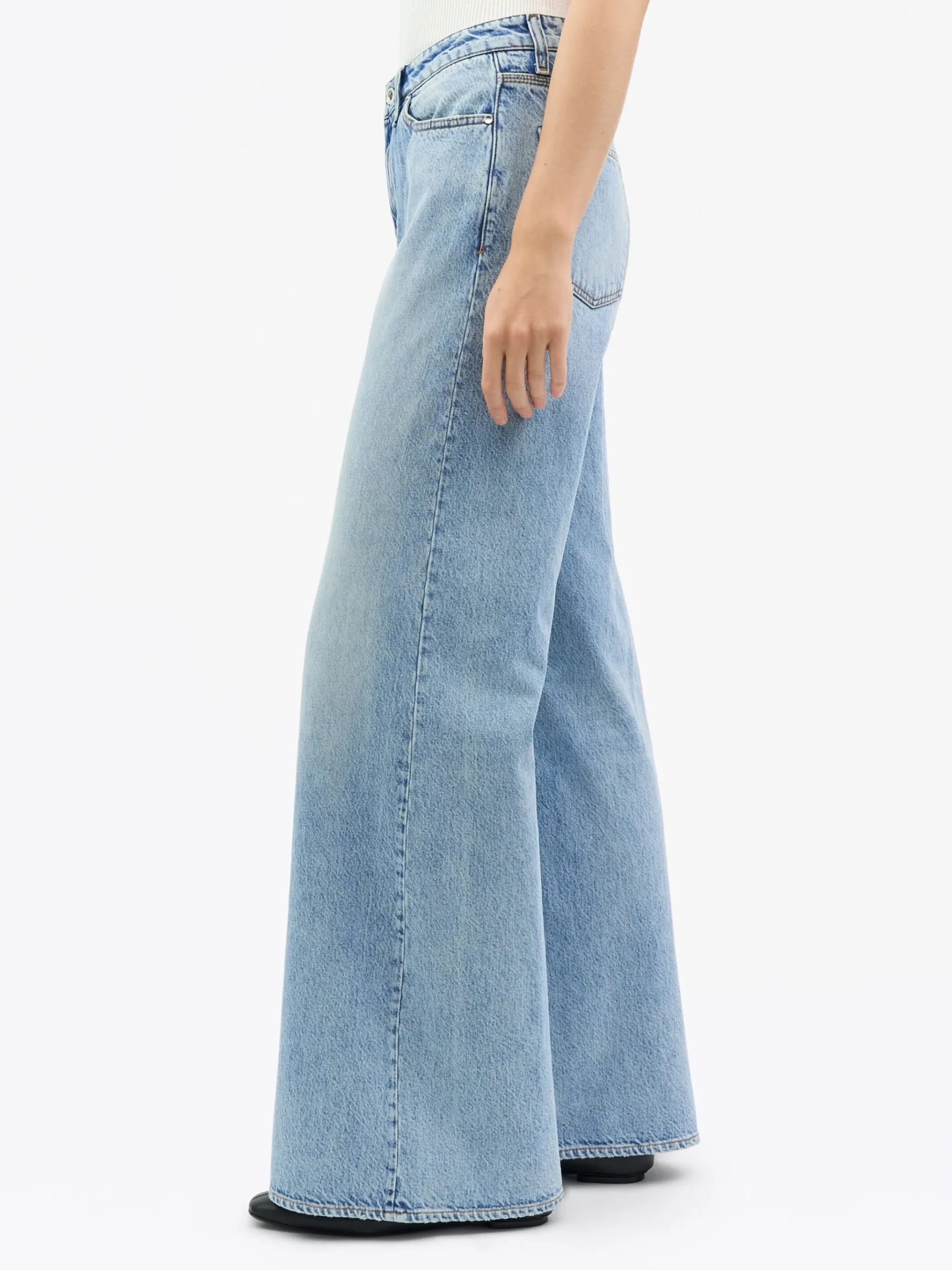 Kinne Loose Fit Jeans
