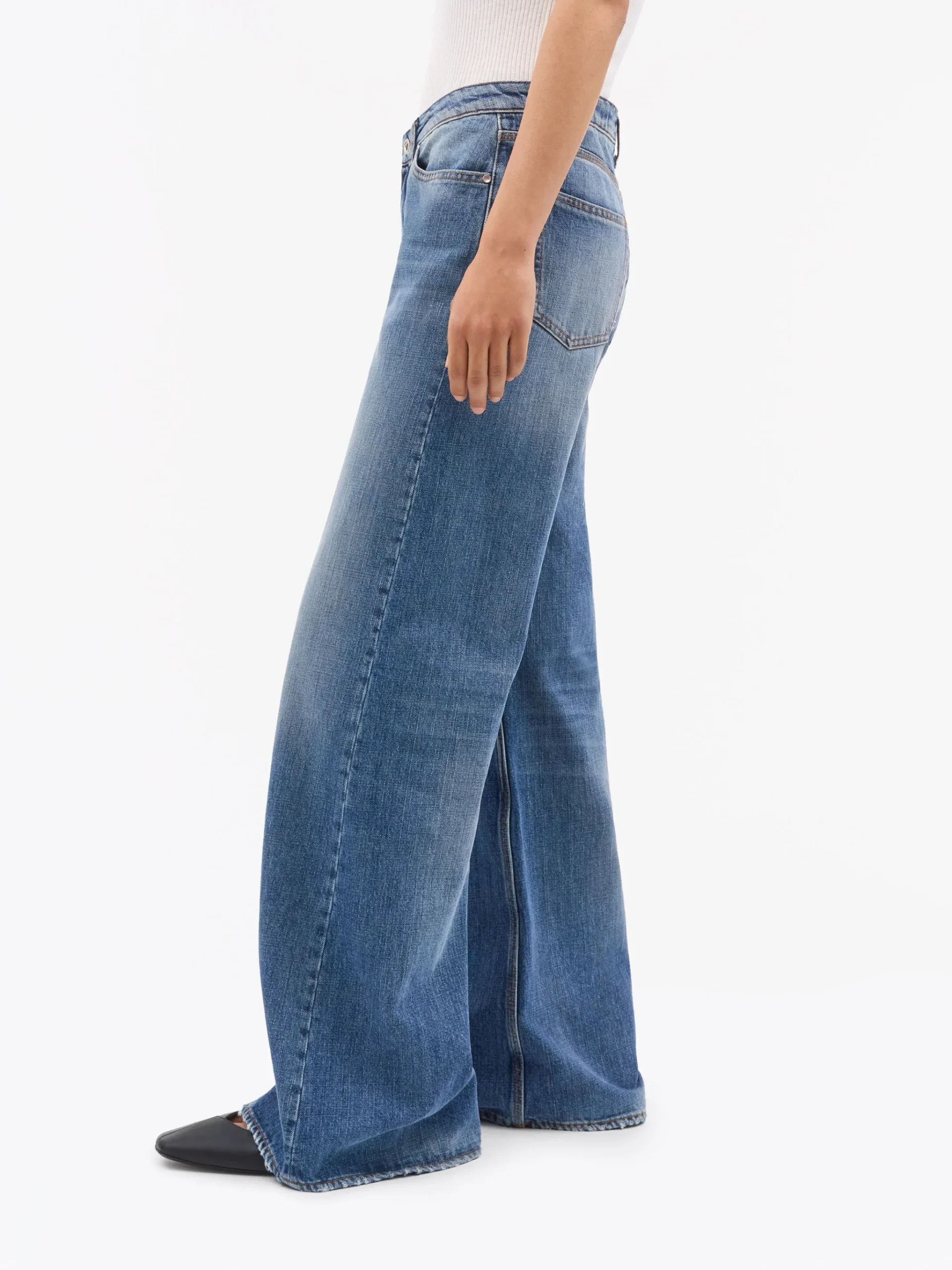Kinne Loose Fit Jeans