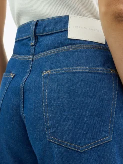 Kinne Mullion Loose-Fit Jeans