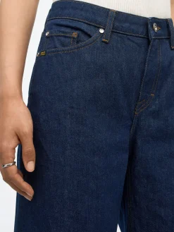 Kinne Relaxed-Flare Jeans