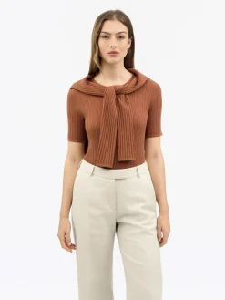 Mae Stickad T-Shirt