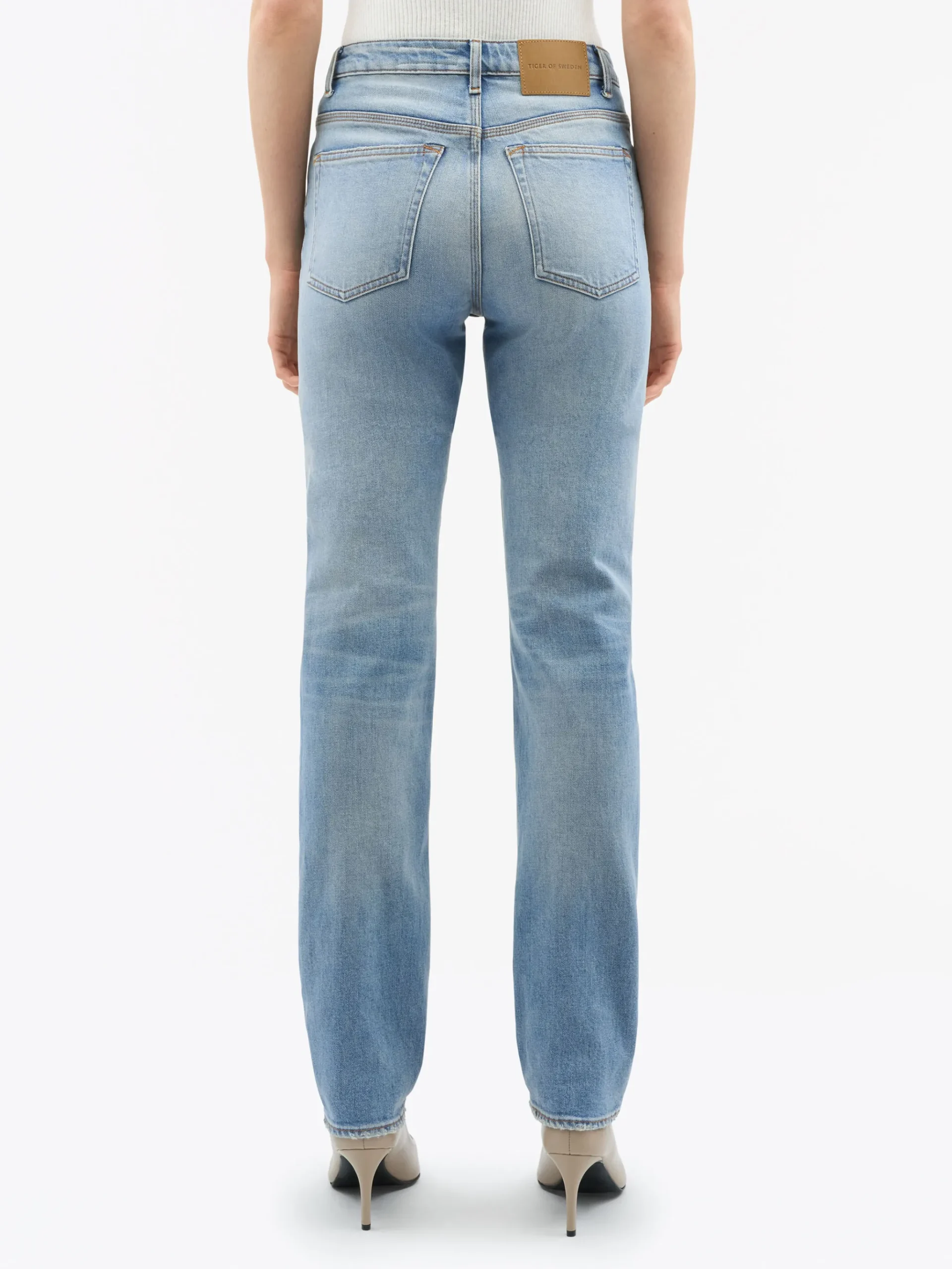 Maggie Function Slim-Fit Jeans