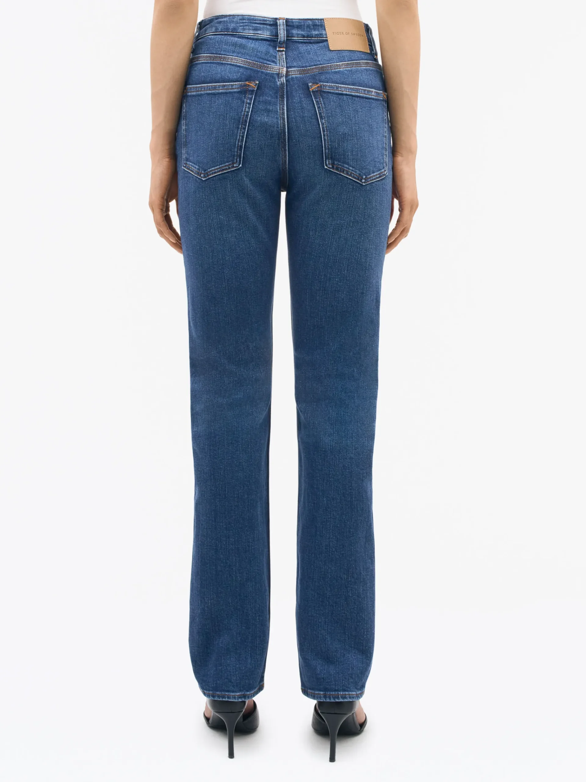 Maggie Slim-straight Jeans