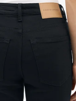 Maggie Slim-straight Jeans
