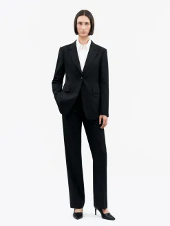 Narina Regular Fit Svart Kostym