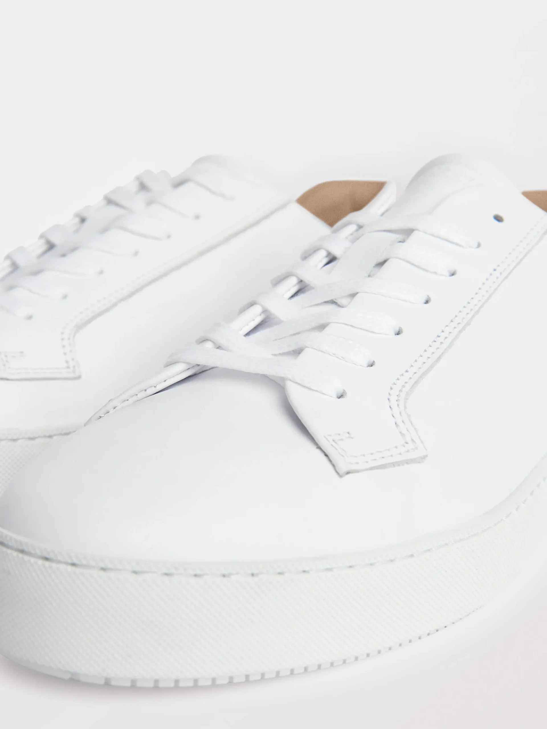 Salasi L Sneakers Läder