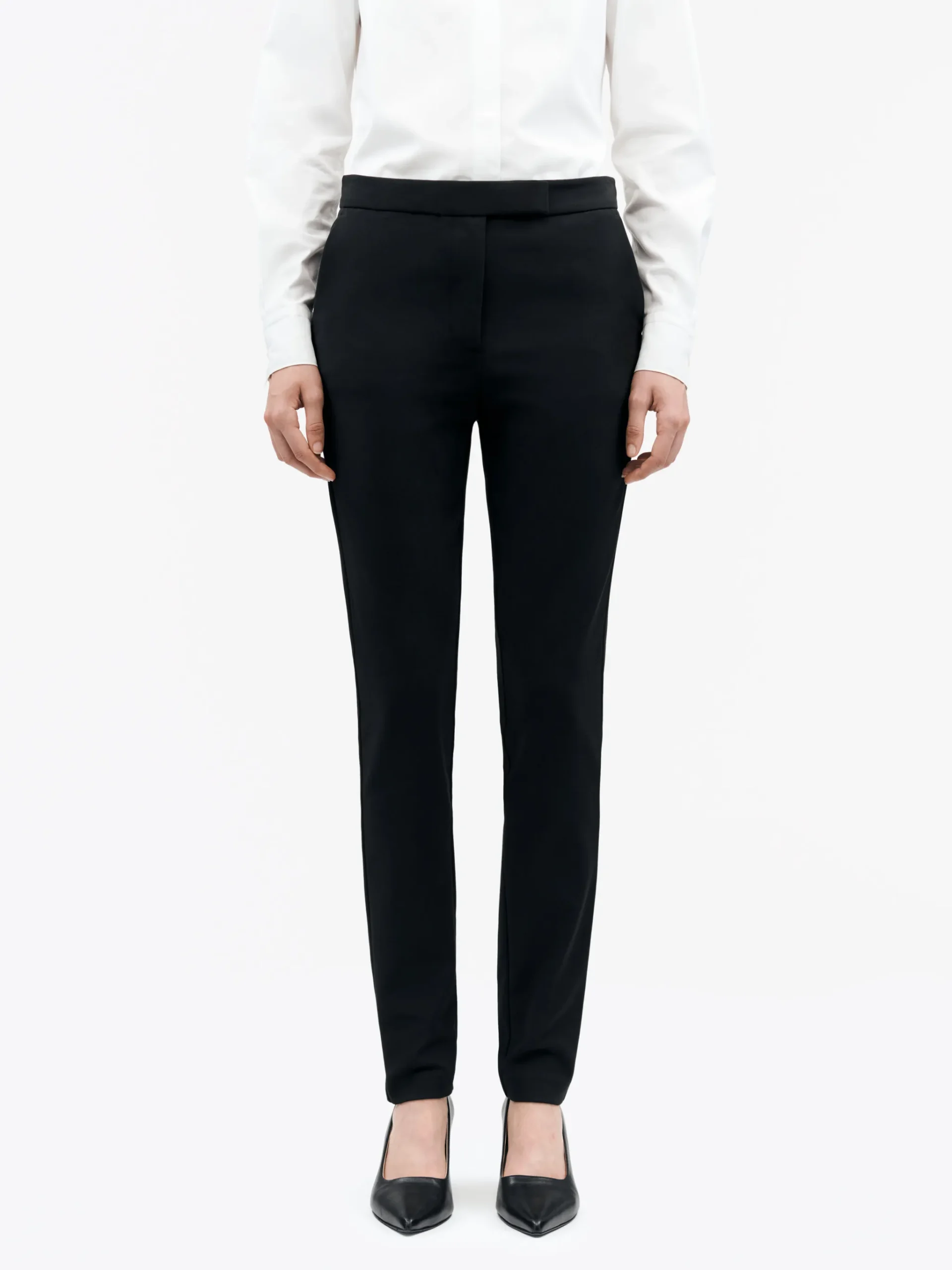 Taika Slim Straight Byxor